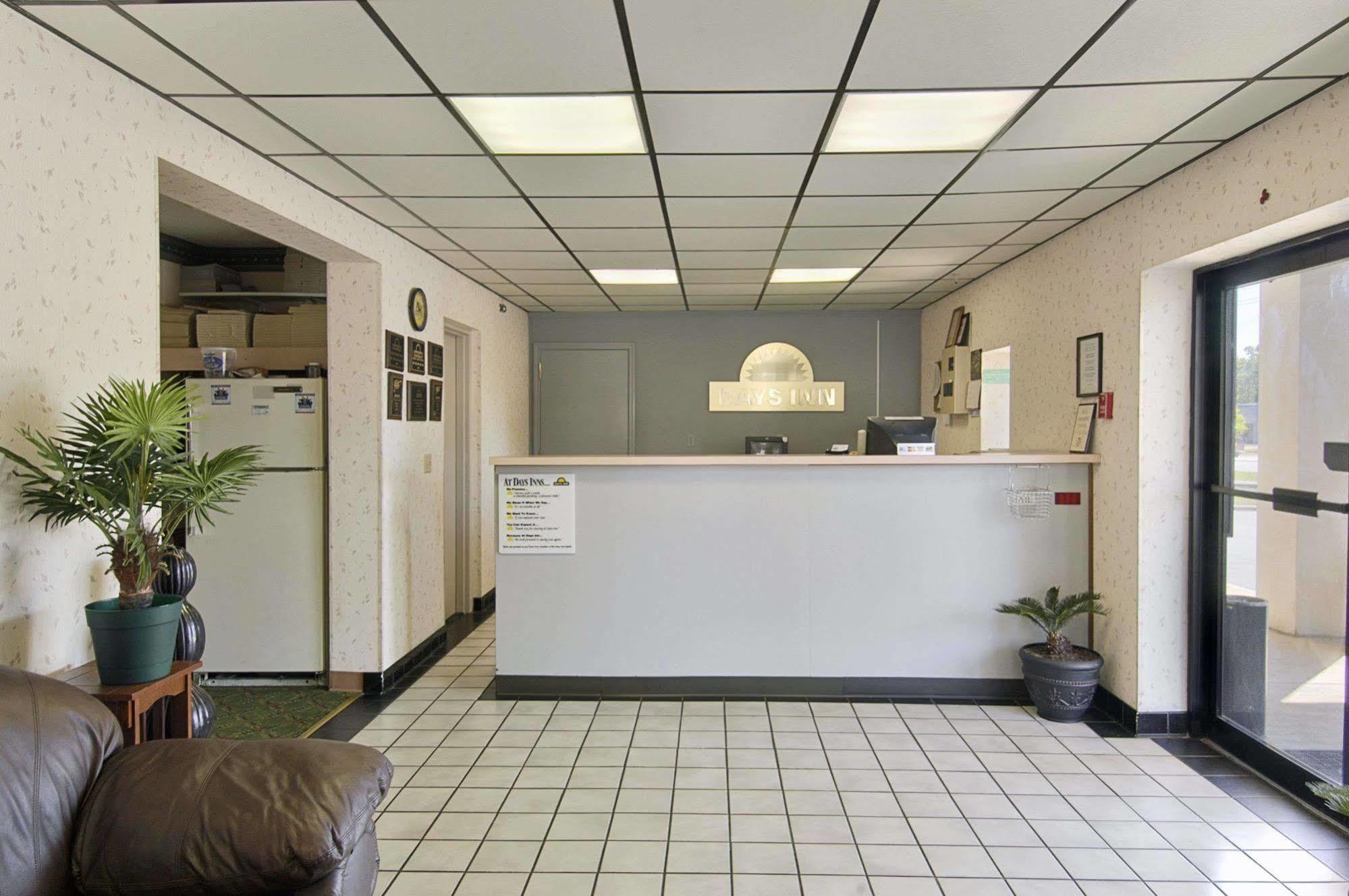 Days Inn Cheraw Exterior foto