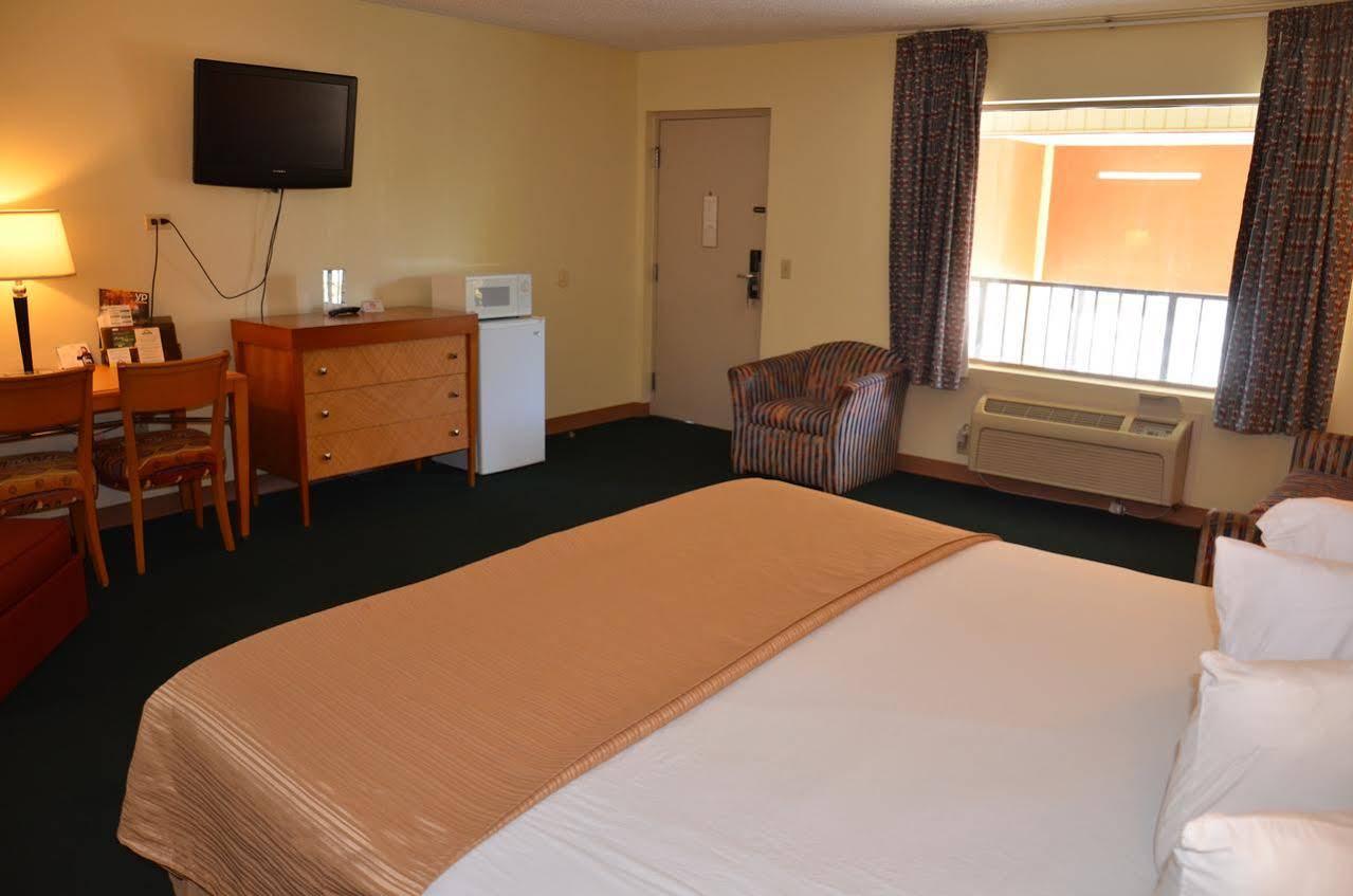 Days Inn Cheraw Exterior foto